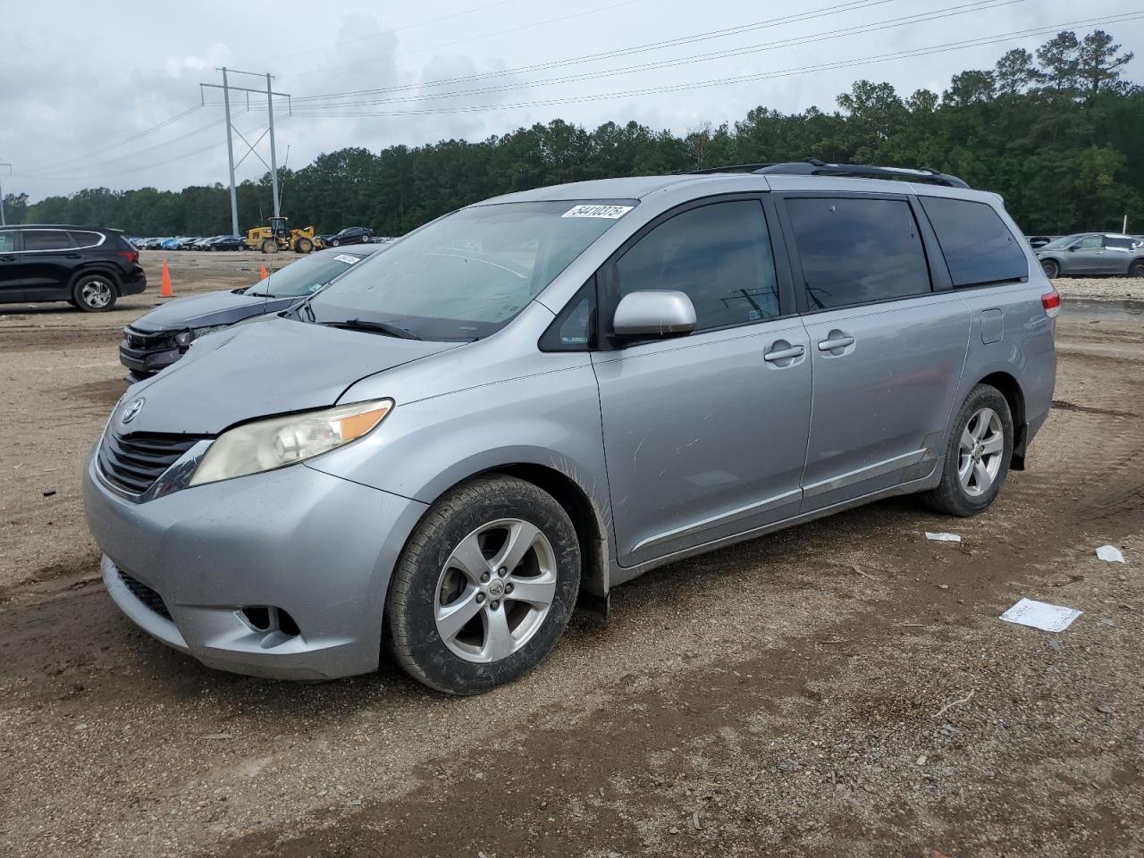 2013 Toyota Sienna le LE