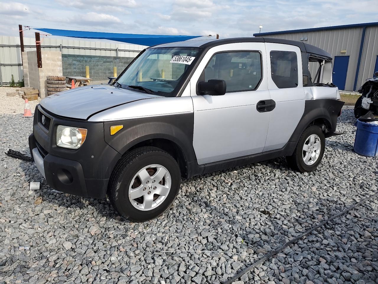 2004 Honda Element