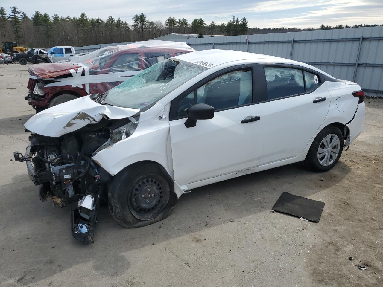 2024 Nissan Versa s S