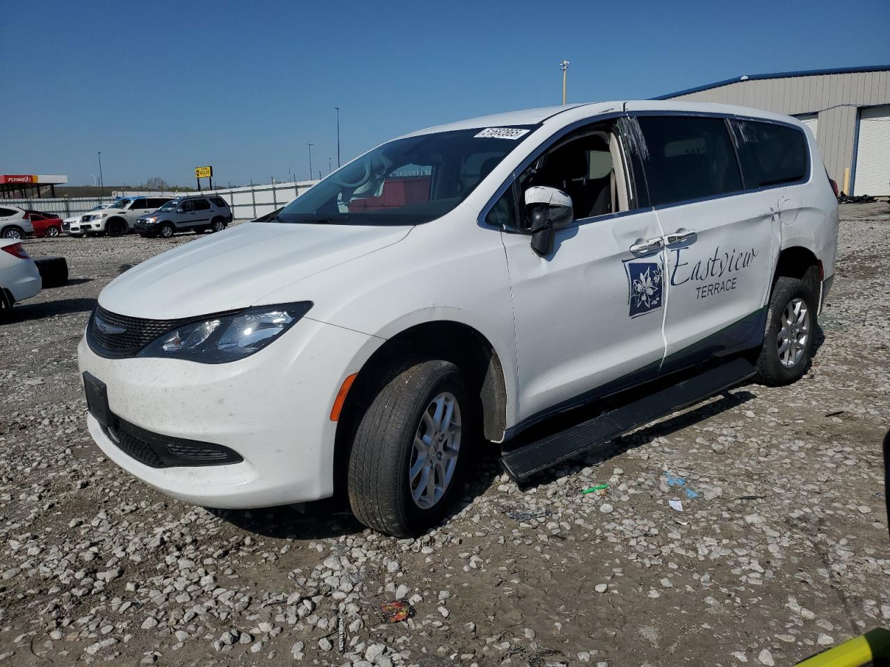 2022 Chrysler Voyager