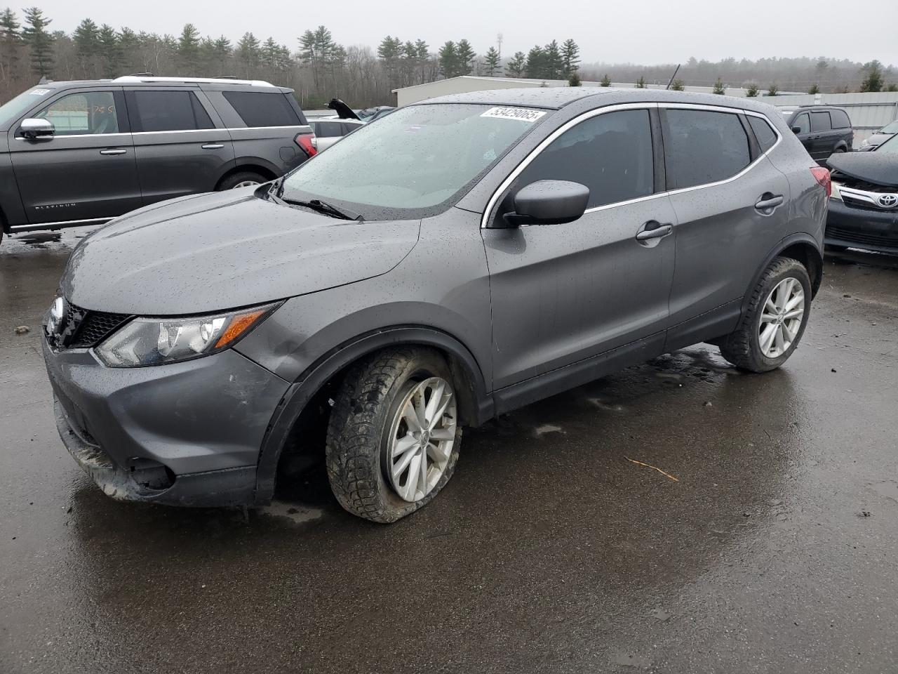 2017 Nissan Rogue spor S