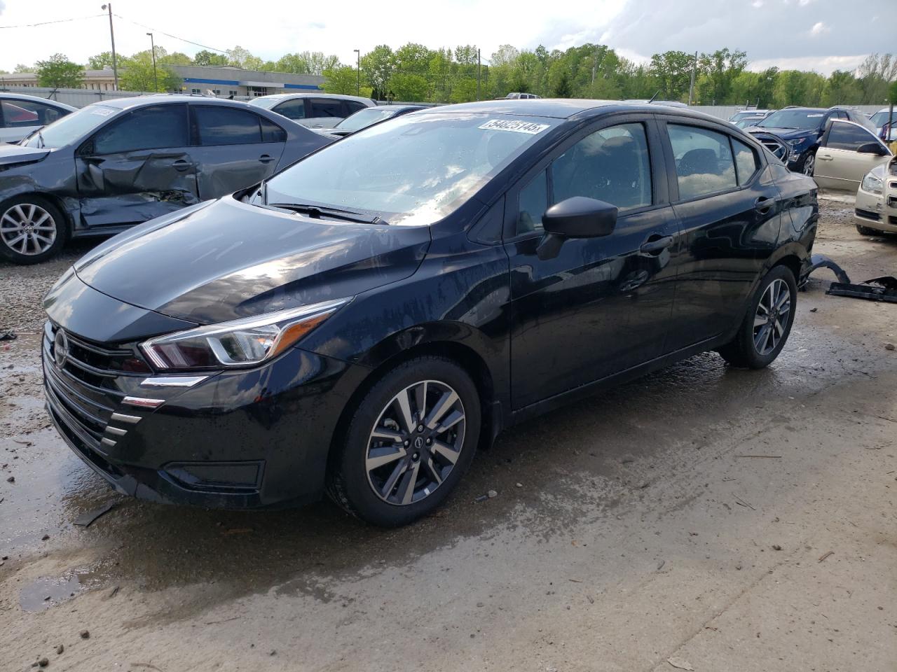 2024 Nissan Versa s S