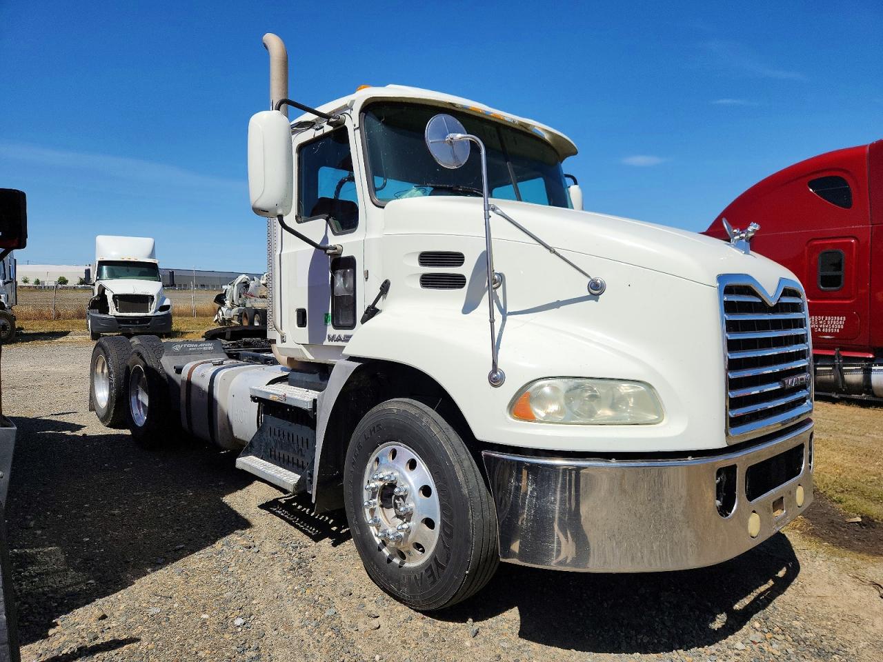 2016 Mack Cxu613
