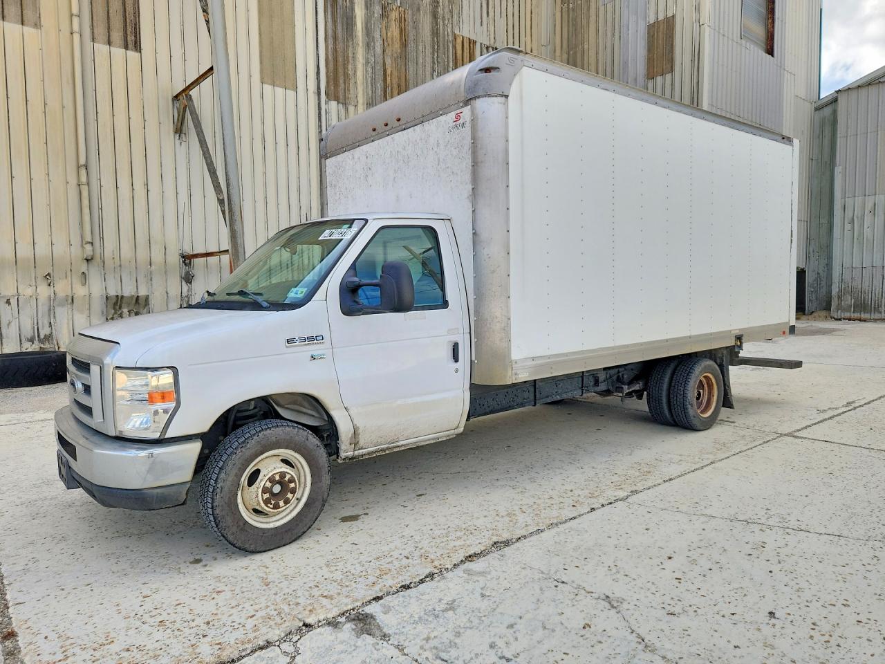2019 Ford Econoline E350