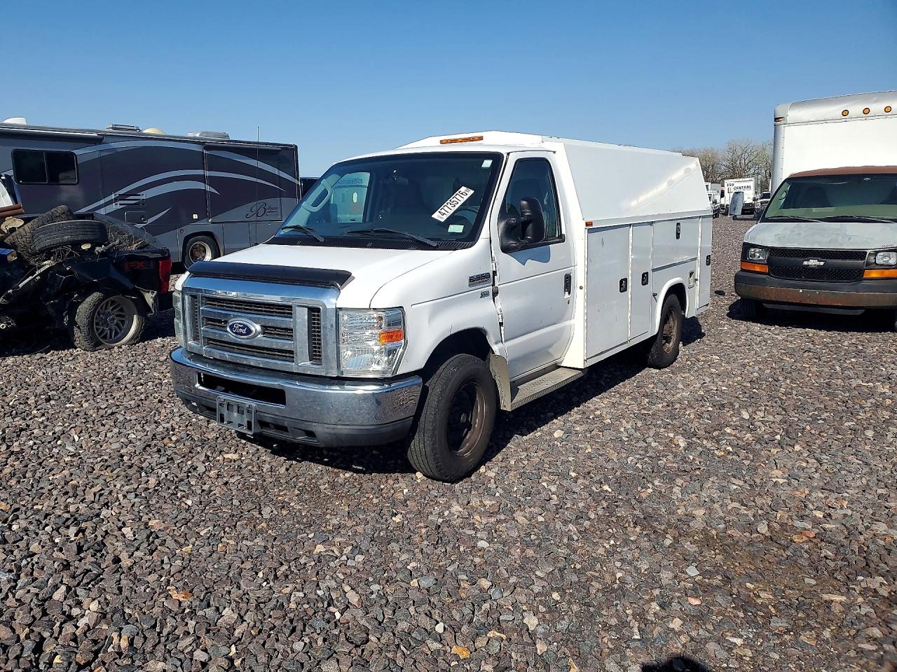 2015 Ford E-350