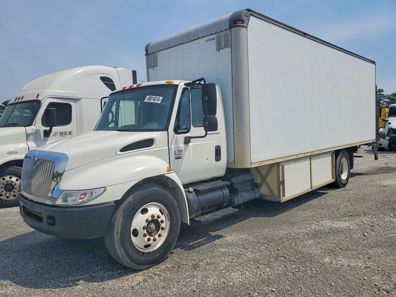 2005 International 4000-Series