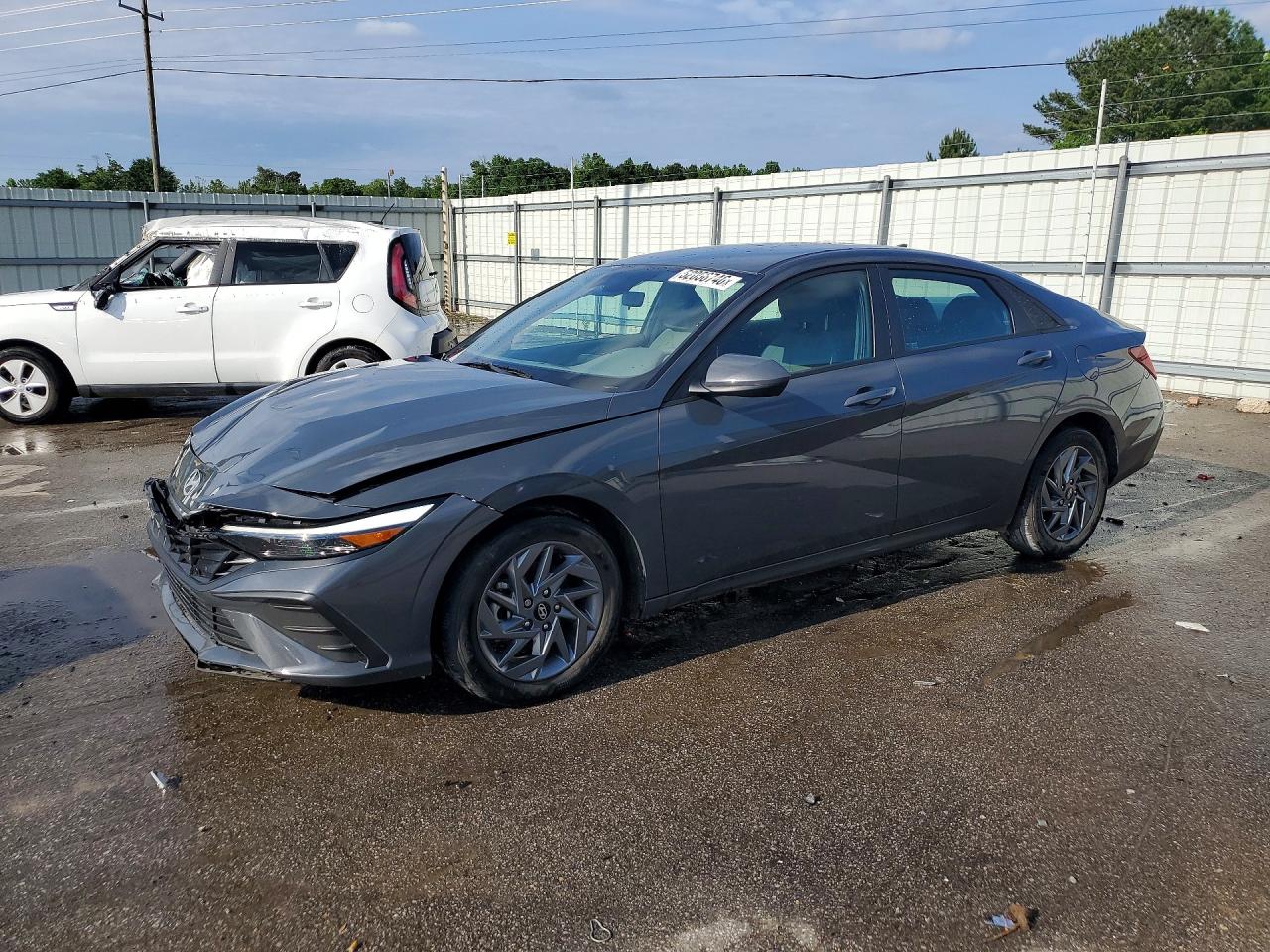 2024 Hyundai Elantra
