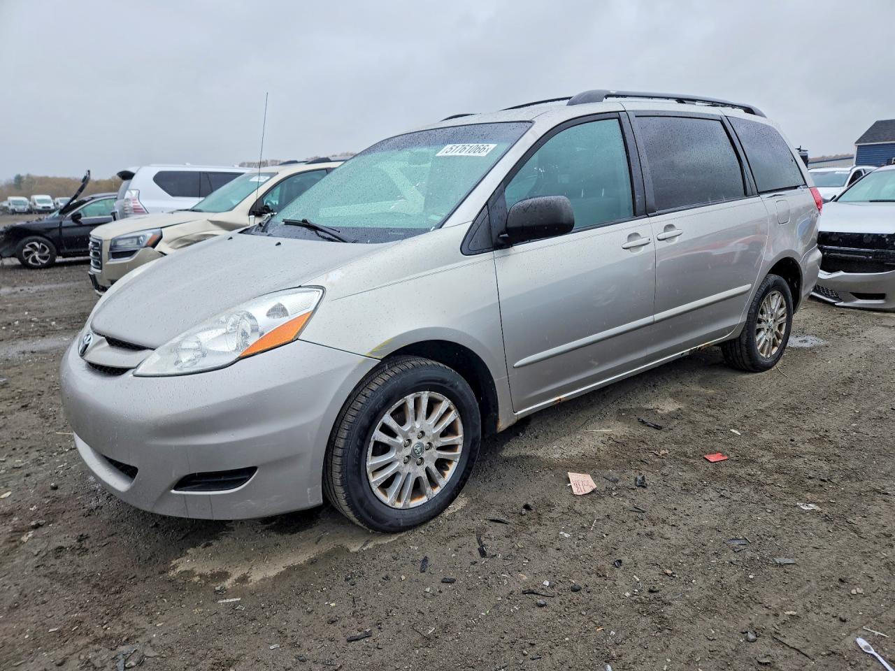 2010 Toyota Sienna