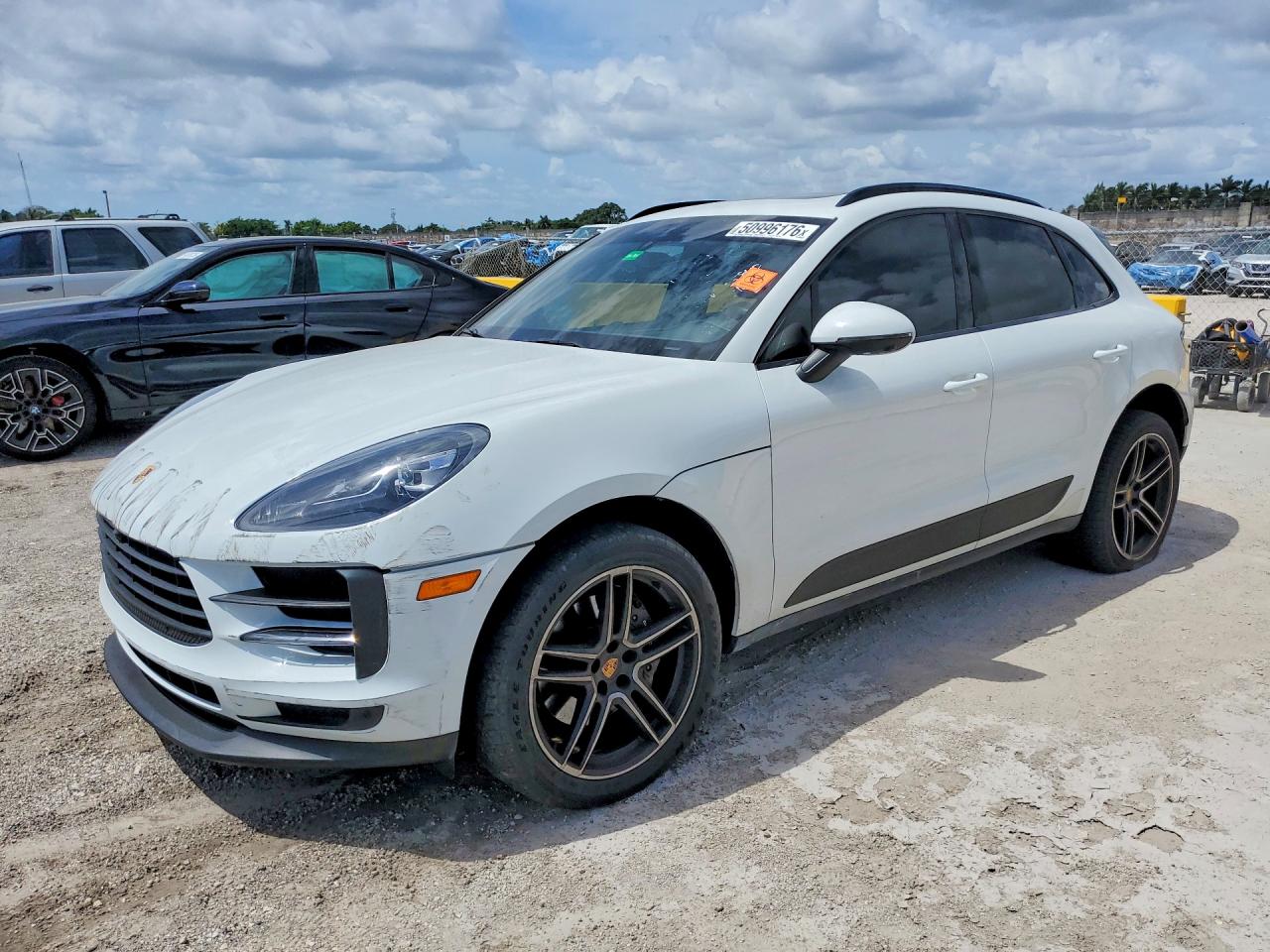2021 Porsche Macan