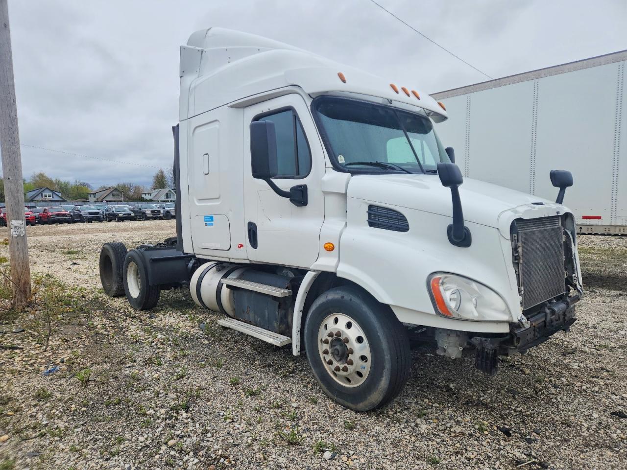 2016 Freightliner Cascadia 113