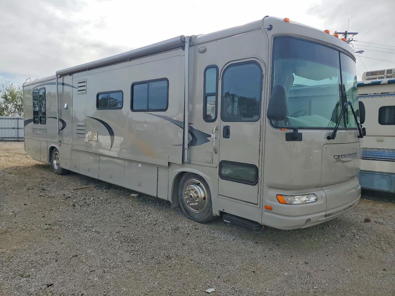 2005 Freigliner Chassis