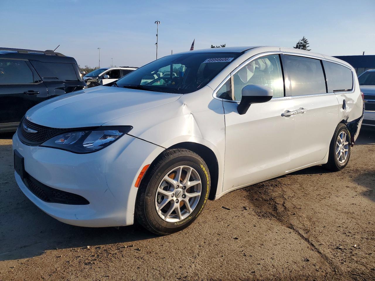 2023 Chrysler Voyager