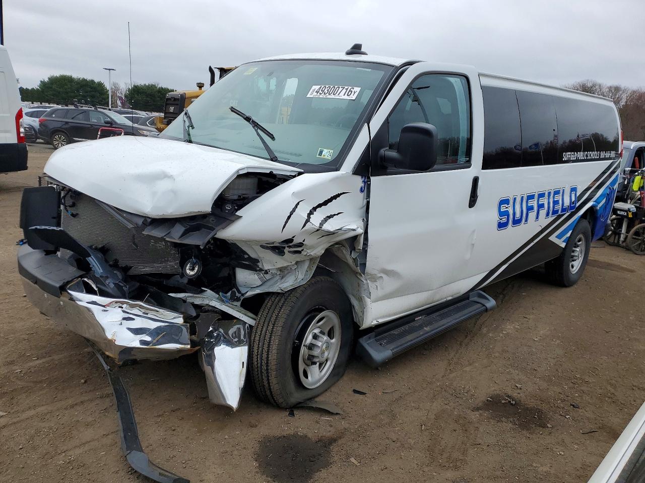 2023 Chevrolet Express 3500