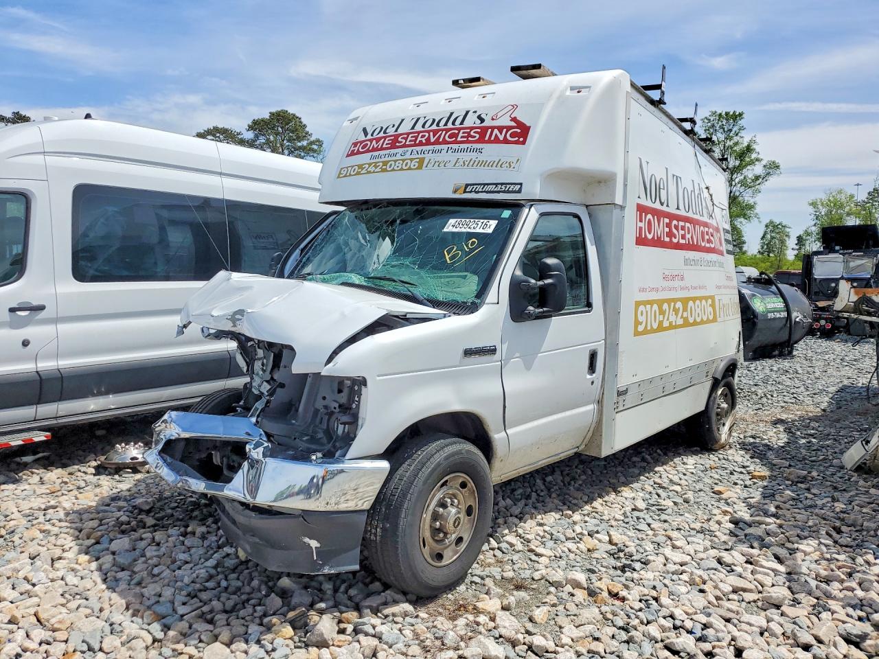 2021 Ford Econoline E350