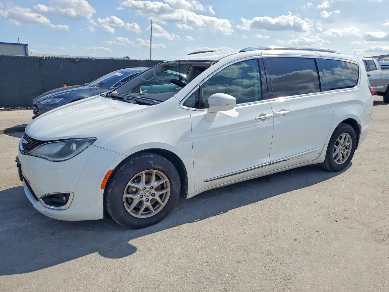2020 Chrysler Pacifica