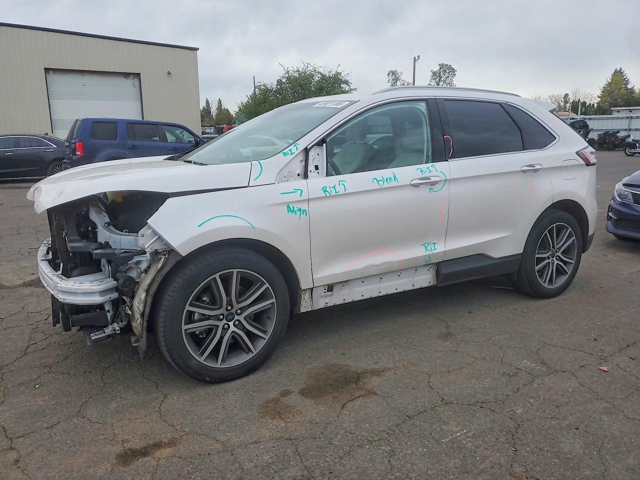 2019 Ford Edge