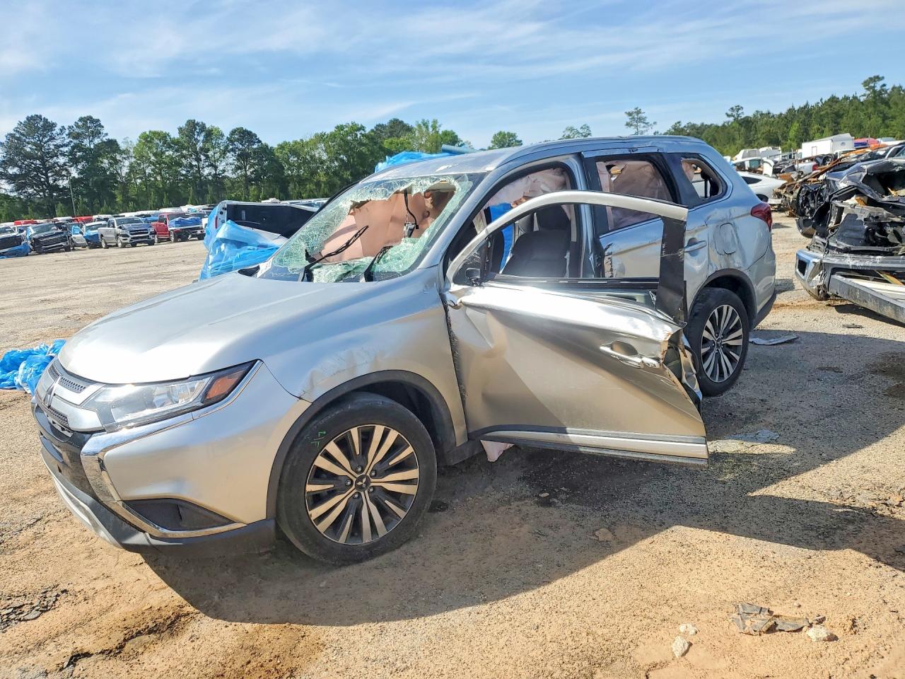2020 Mitsubishi Outlander