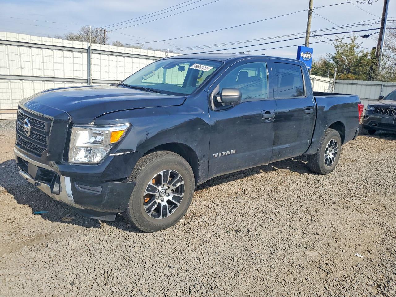 2022 Nissan Titan
