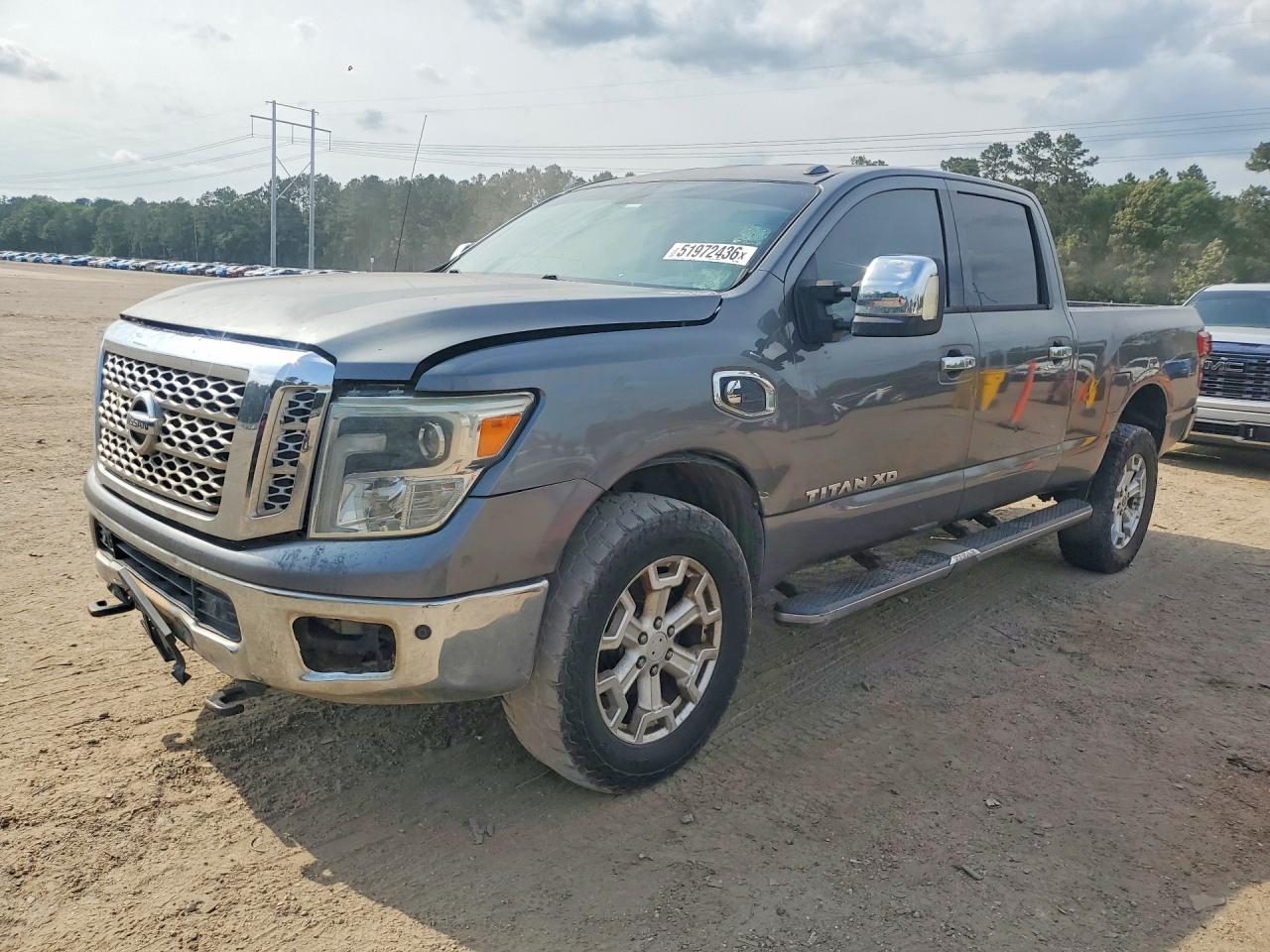 2016 Nissan Titan