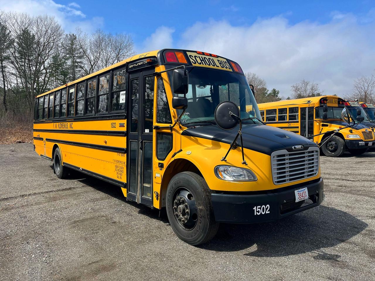 2015 Freightliner Chassis