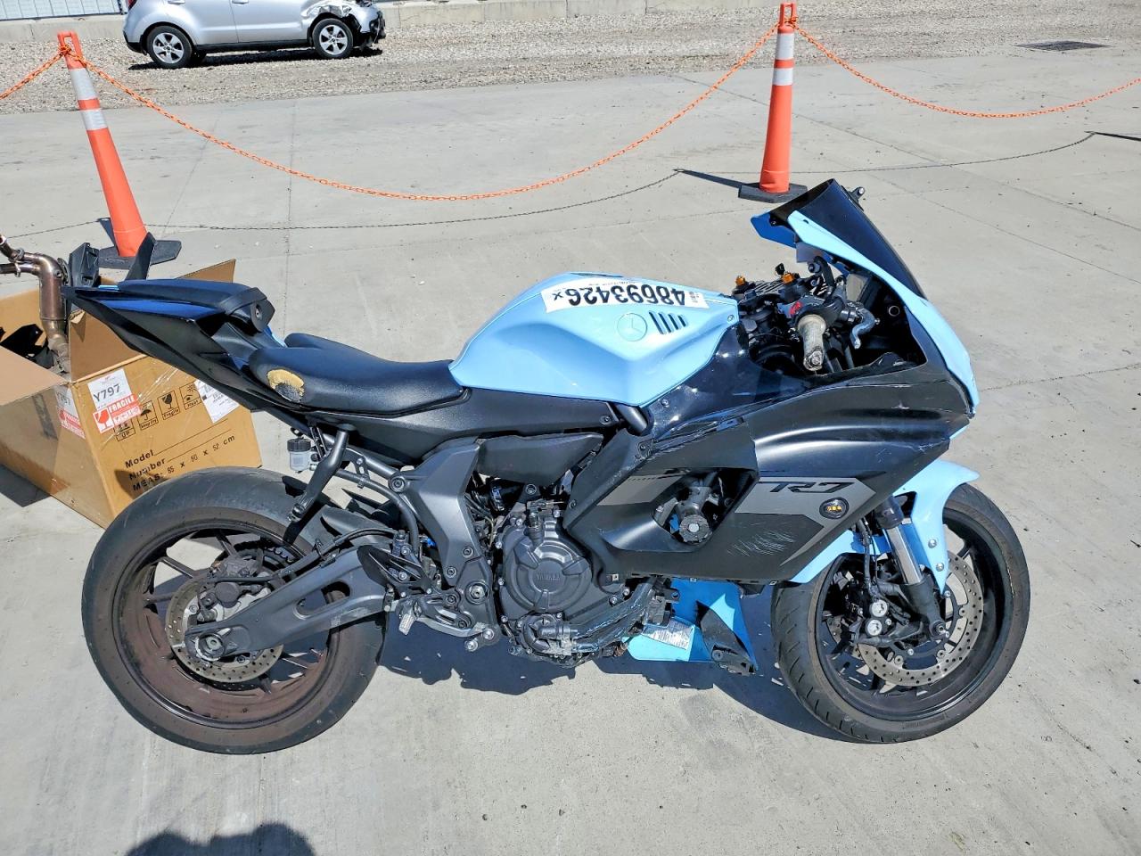 2025 Yama Yzfr7