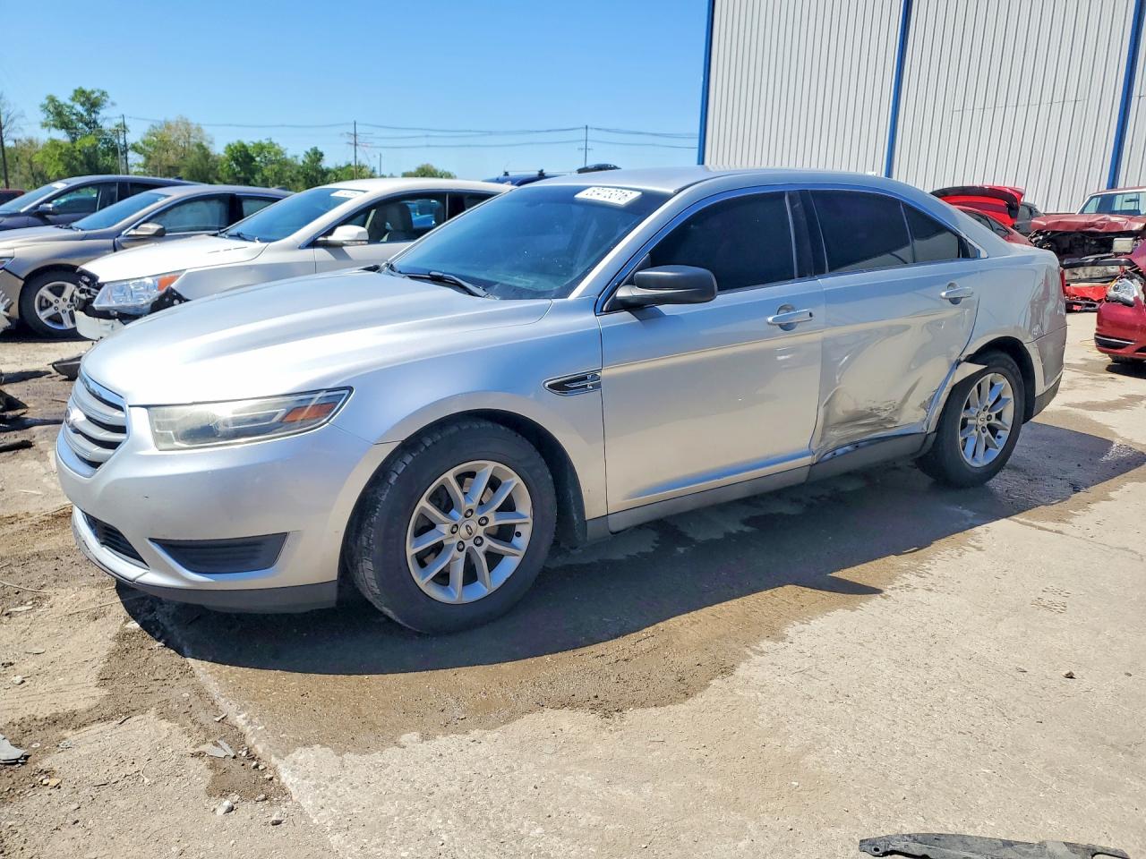 2014 Ford Taurus