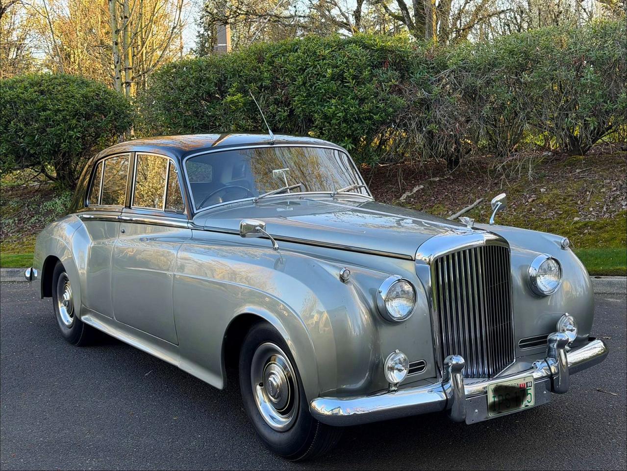 Bentley S1