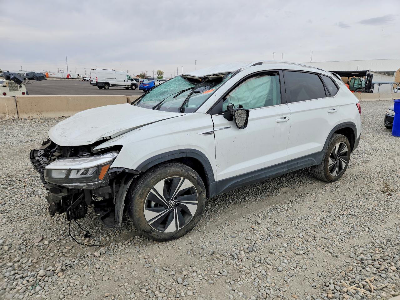 2023 Volkswagen Taos