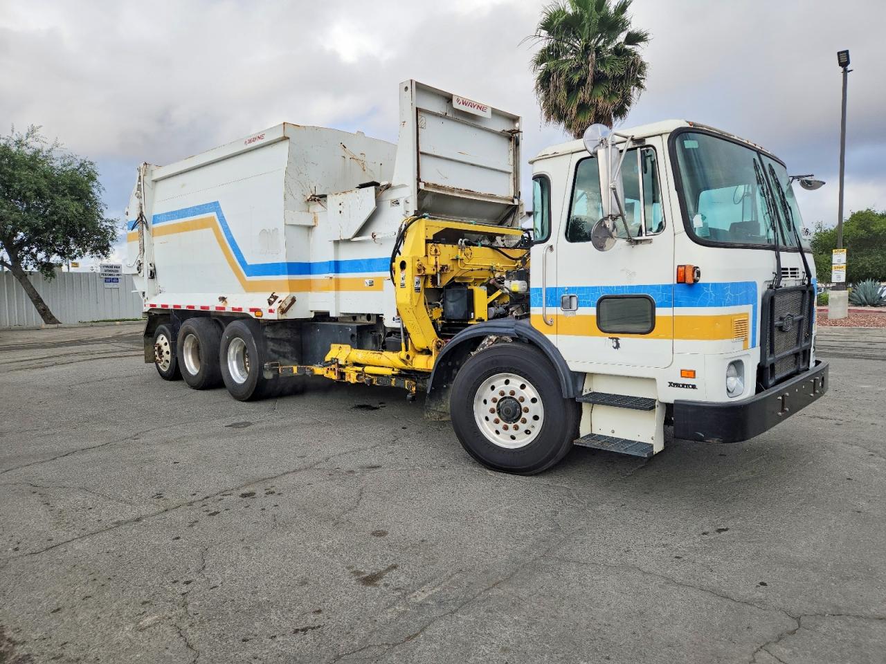 2013 Autocar Xpeditor