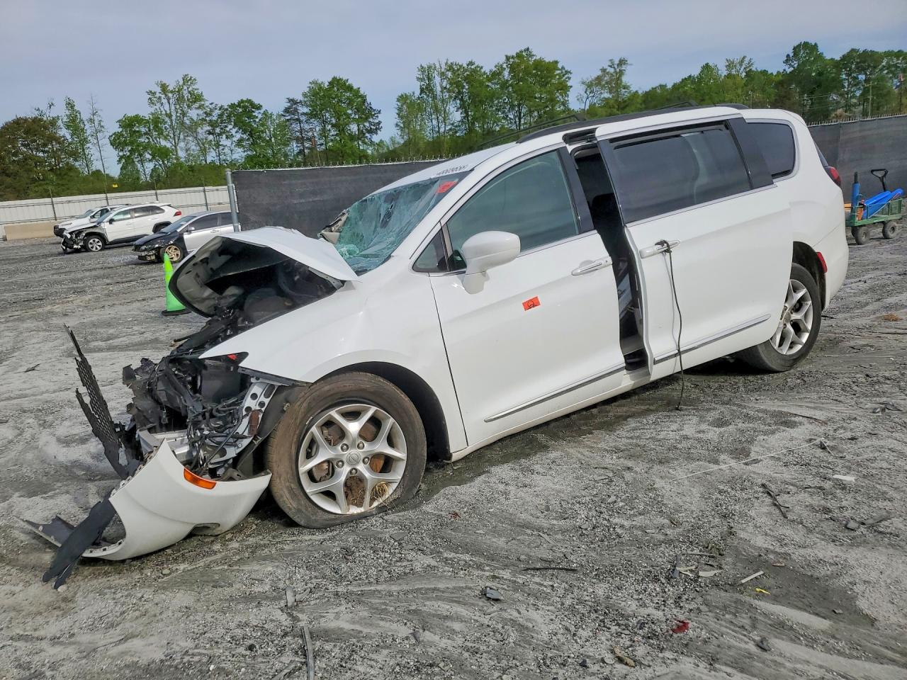 2017 Chrysler Pacifica