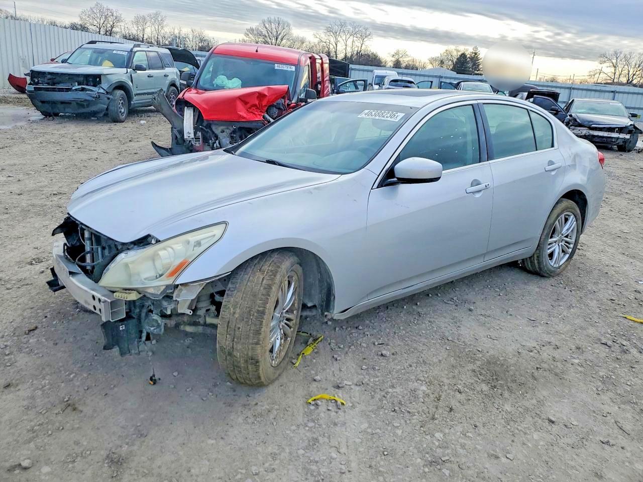 2013 Infiniti G37