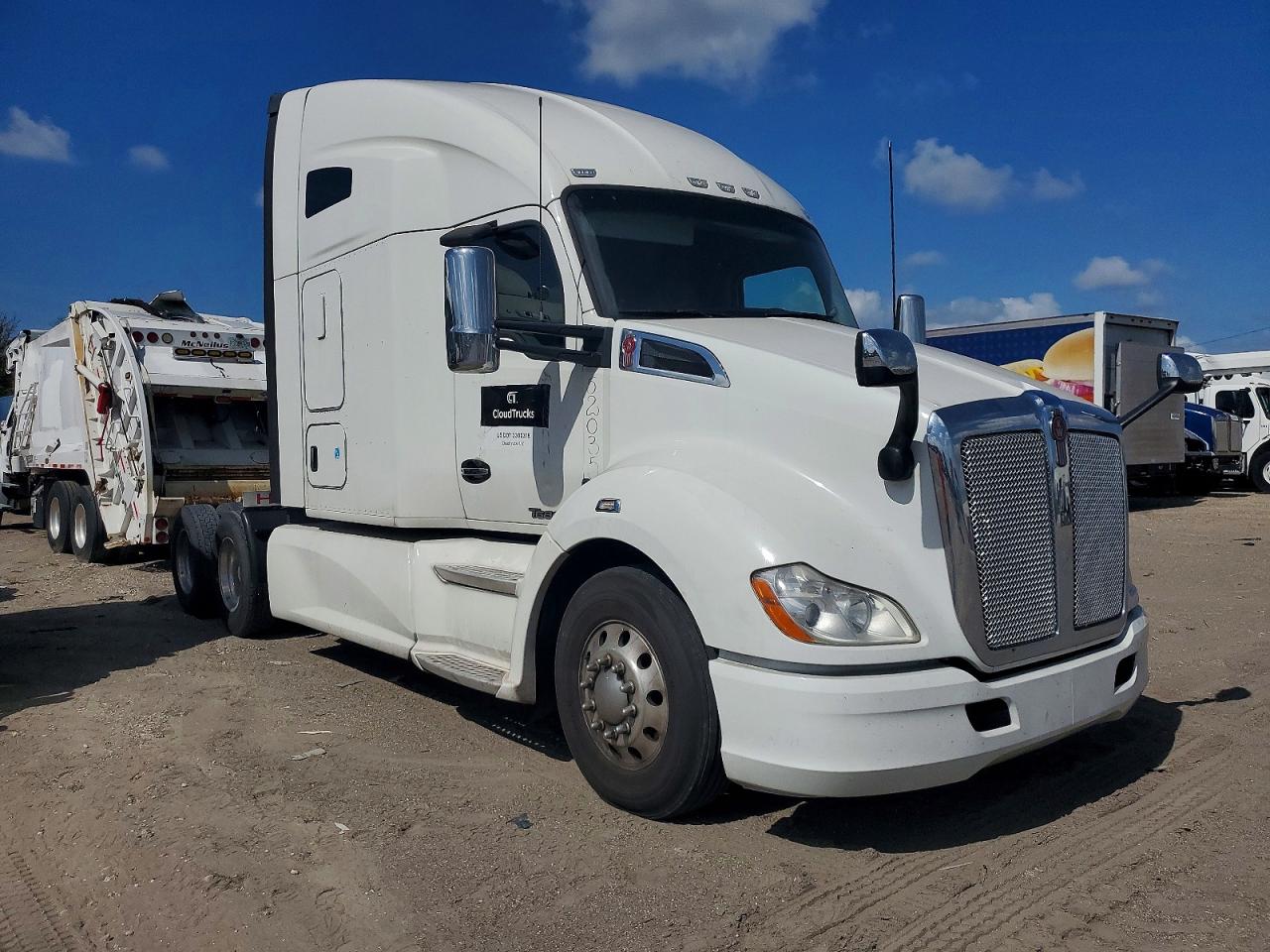 2020 Kenworth T680