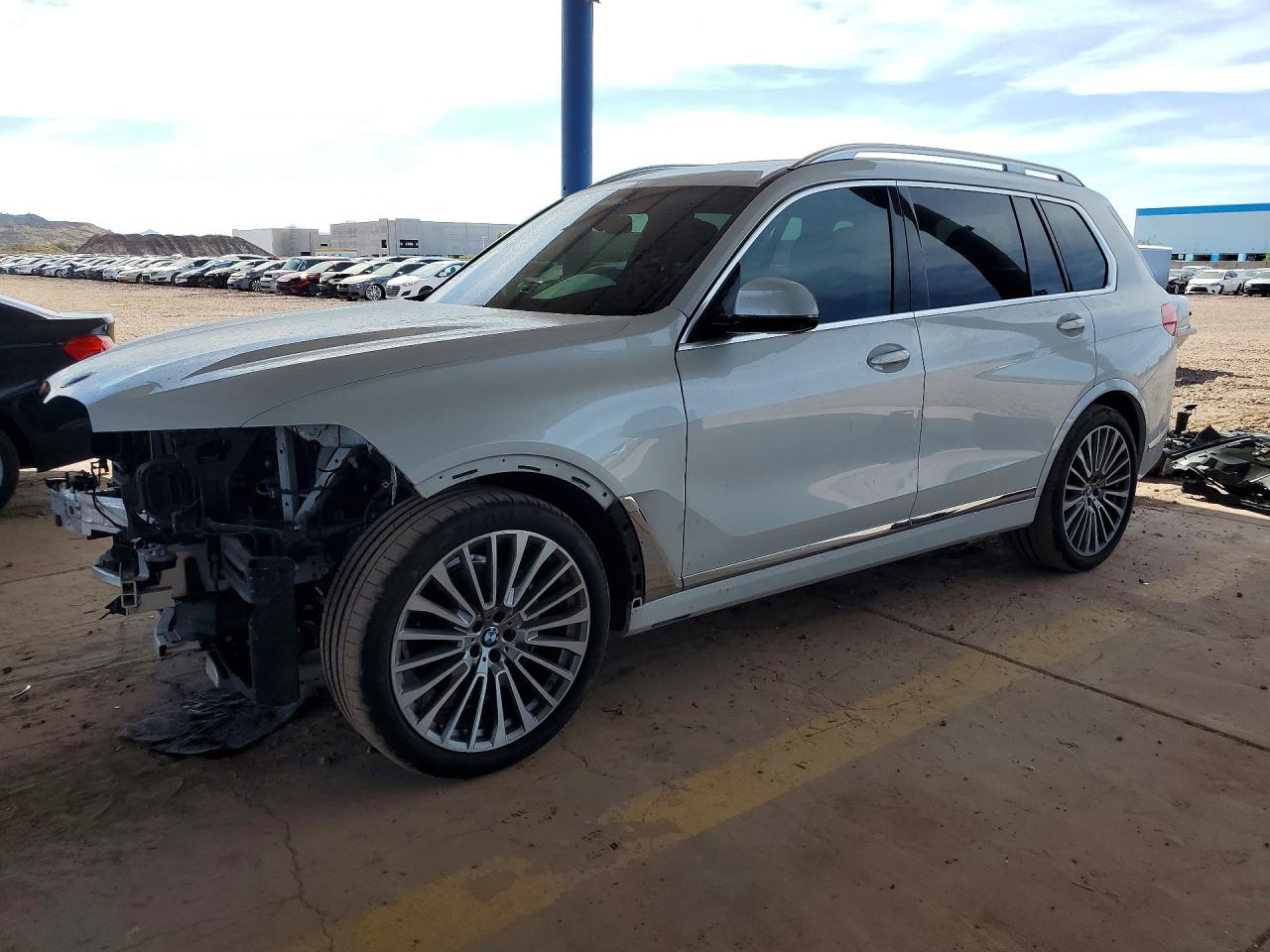 2020 BMW X7