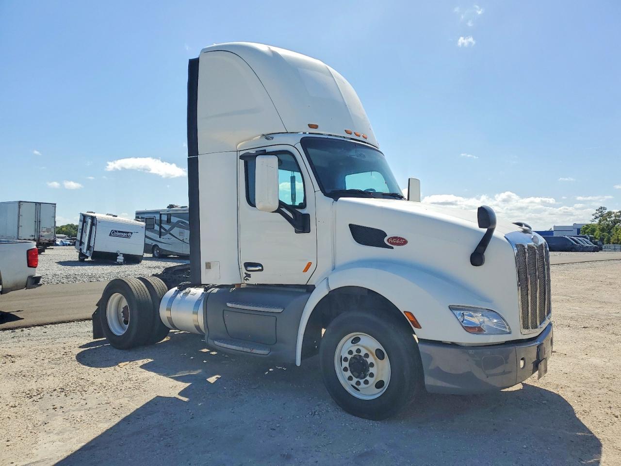 2016 Peterbilt 579