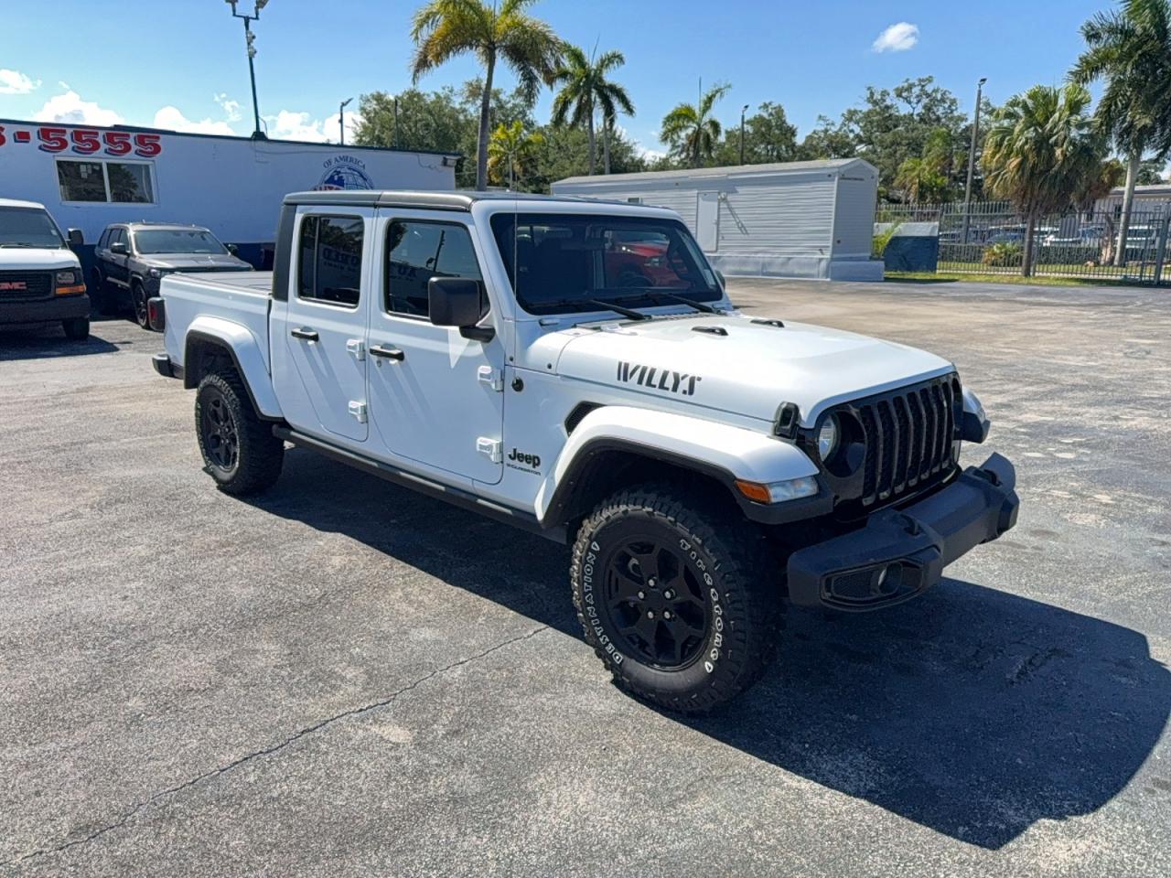 2023 Jeep Gladiator