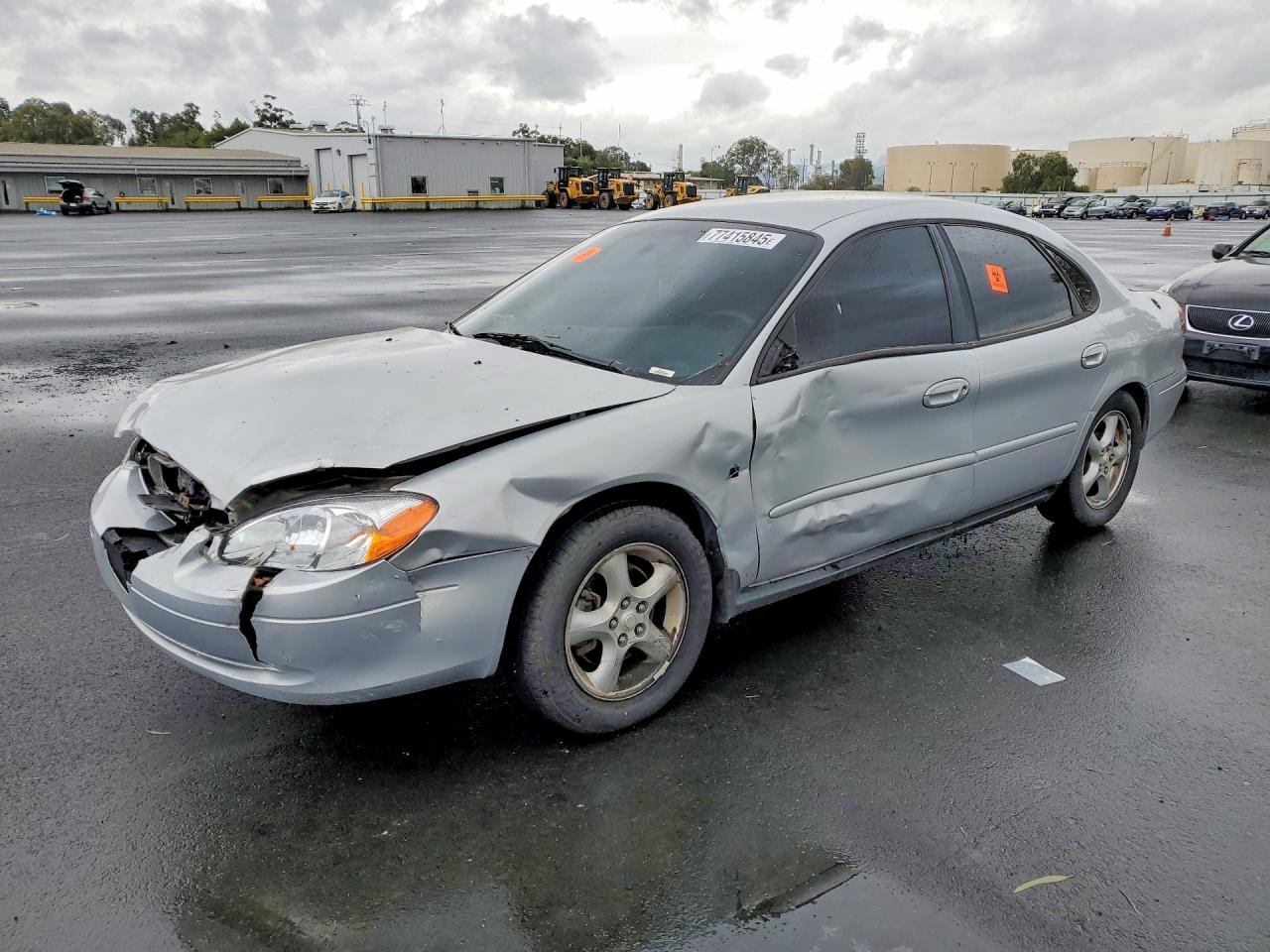 2002 Ford Taurus