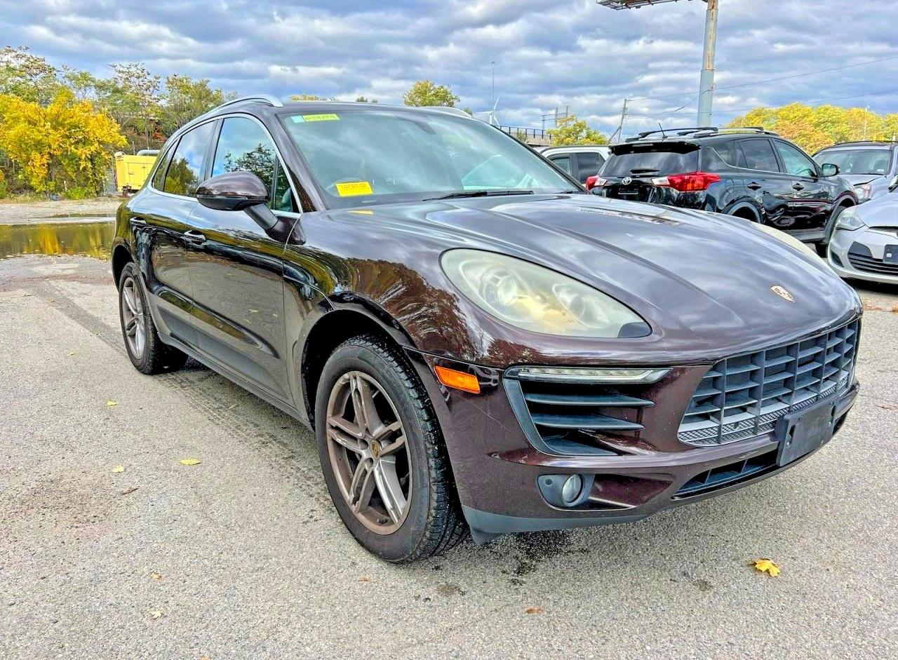 2015 Porsche Macan
