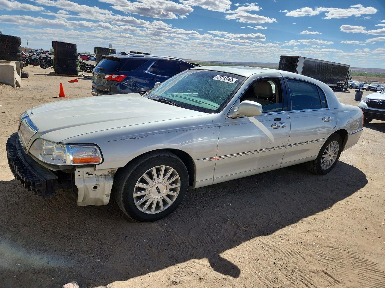 2004 Lincoln Town Car