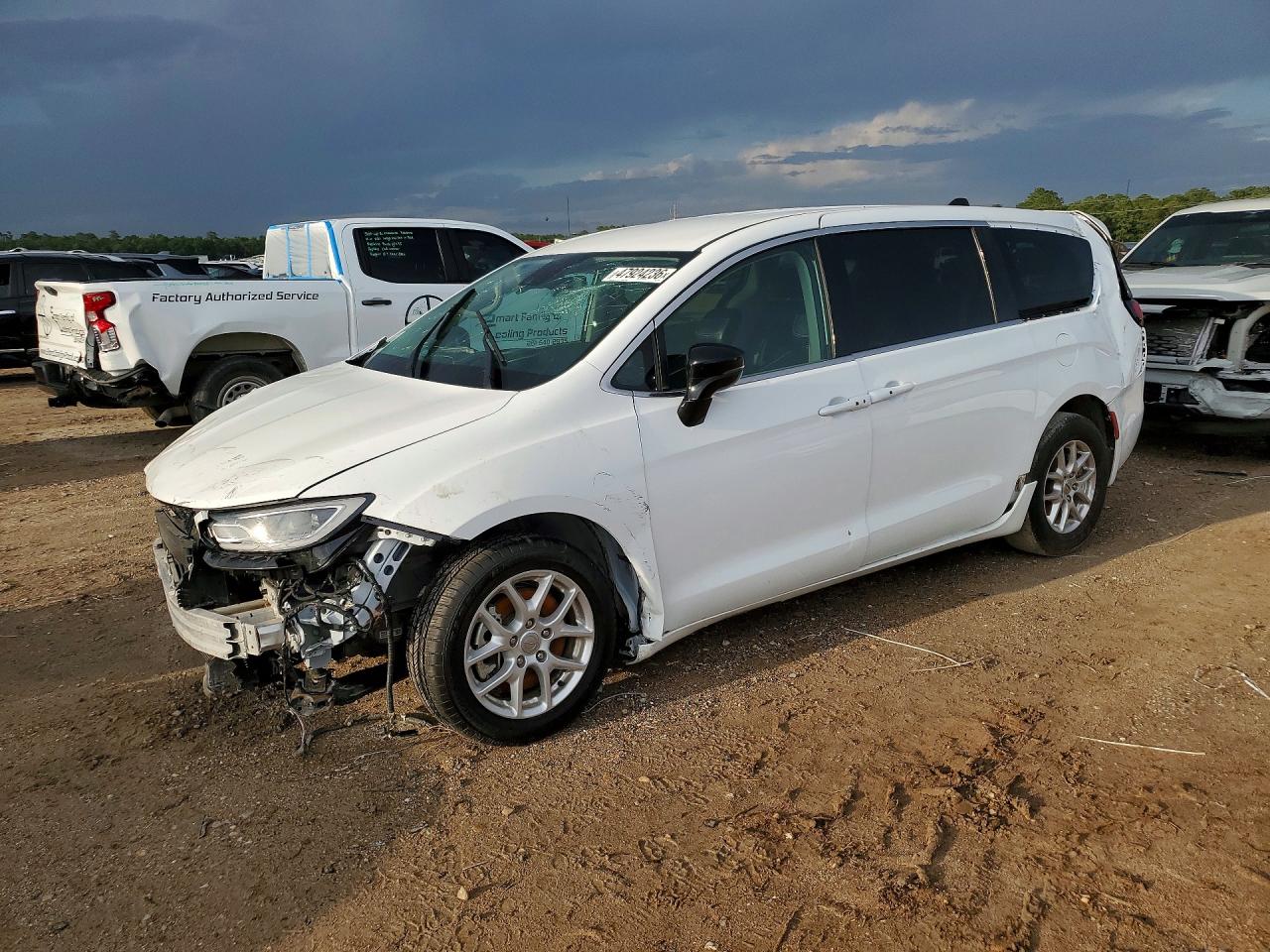 2024 Chrysler Pacifica