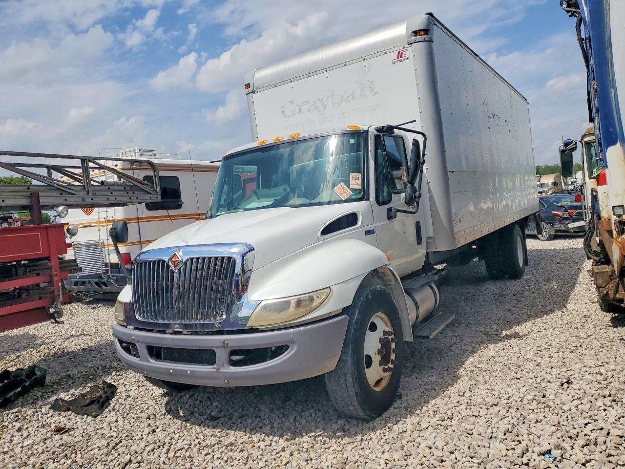 2013 International 4000-Series