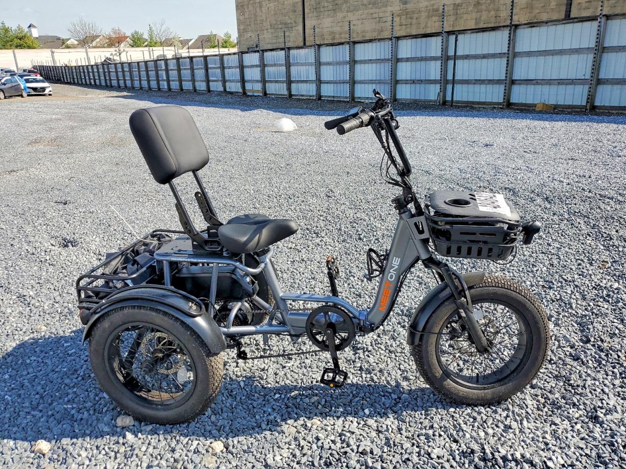 Other Automobile Onetrike Breeze