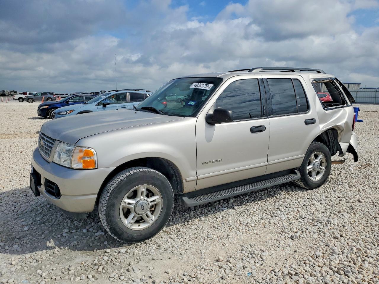 2004 Ford Explorer