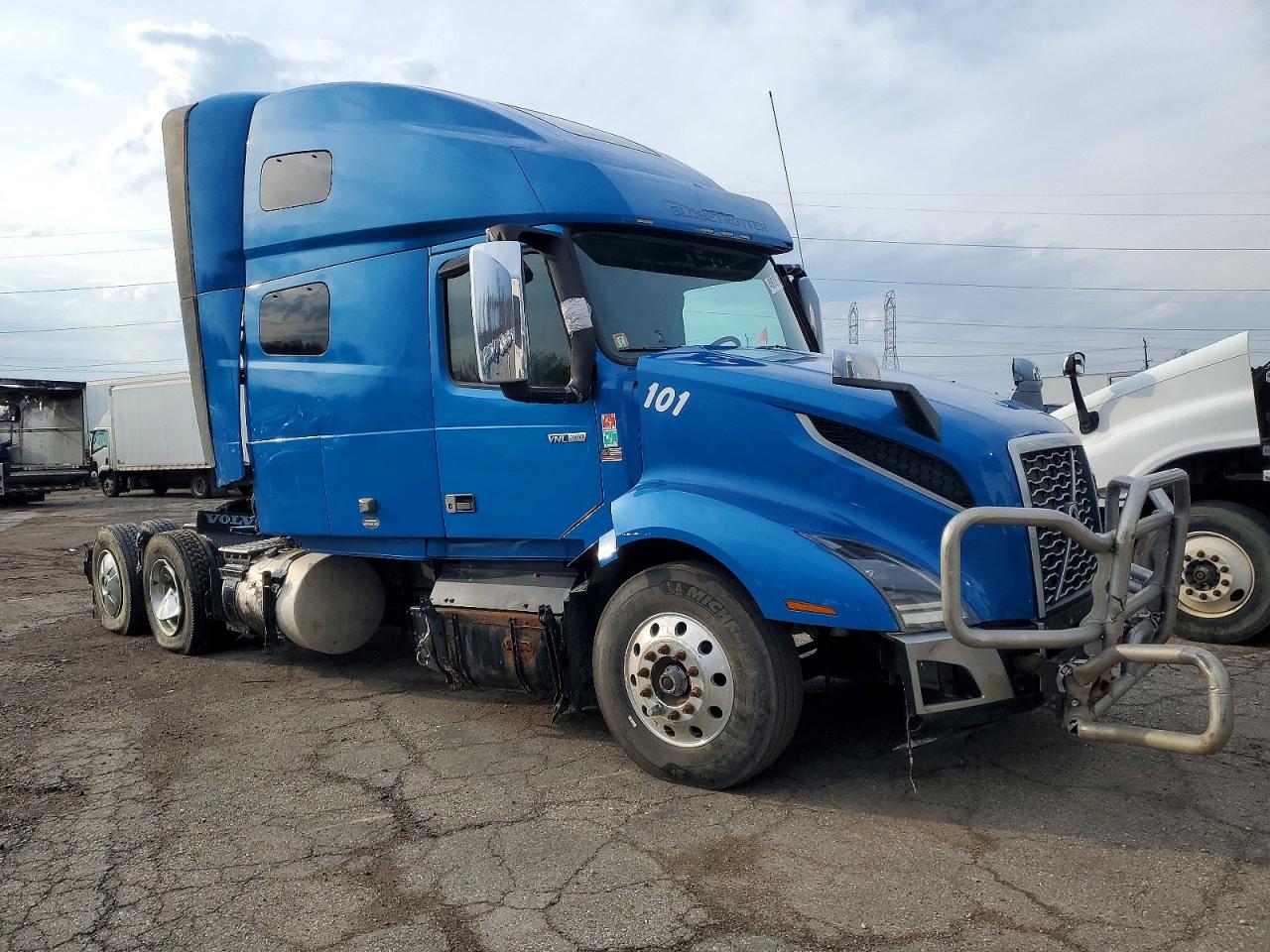 2021 Volv Vn
