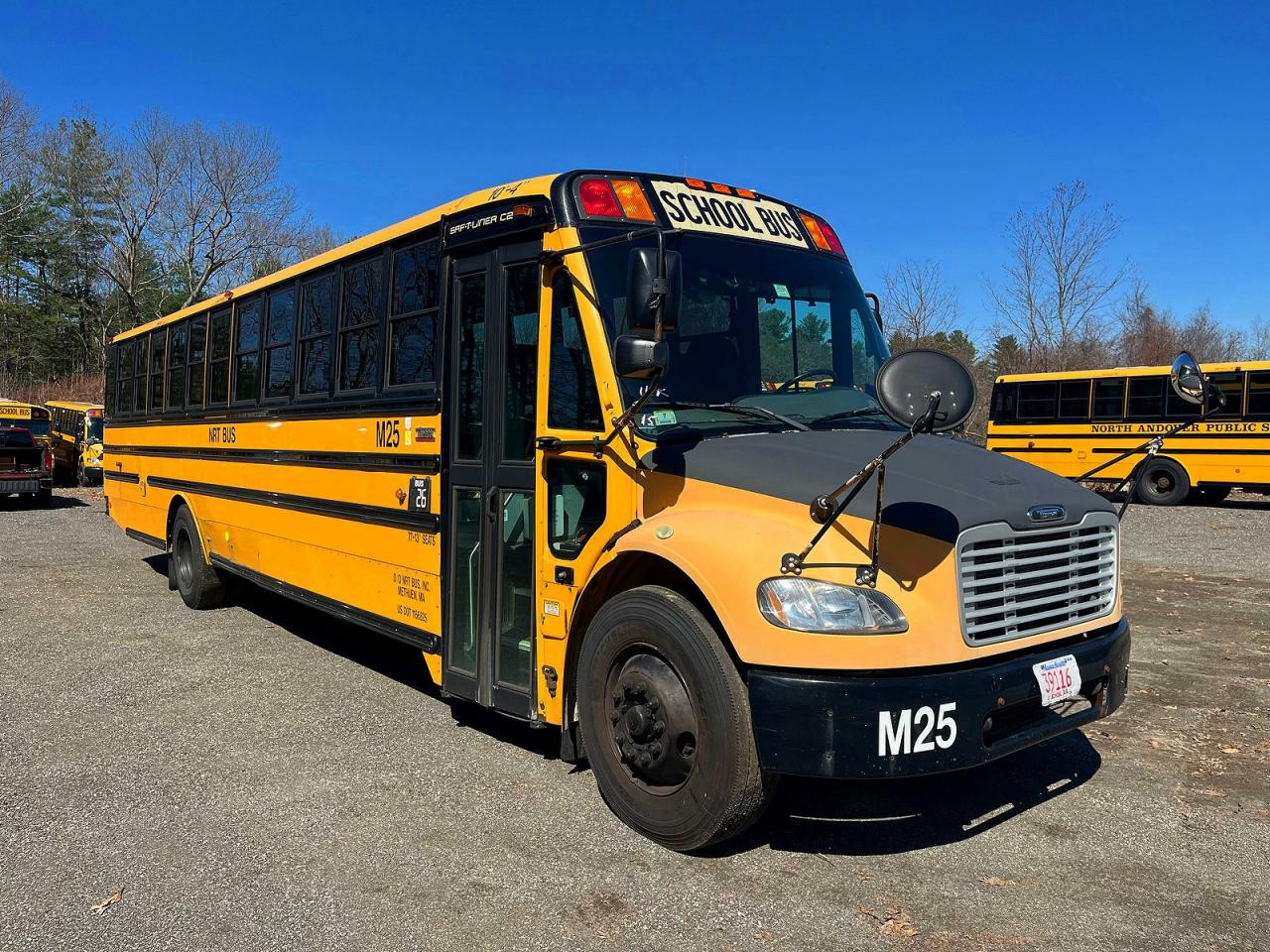 2015 Freightliner Chassis