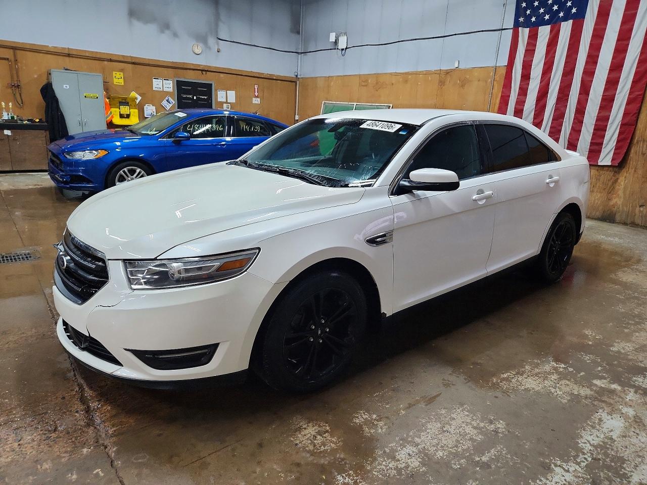 2013 Ford Taurus