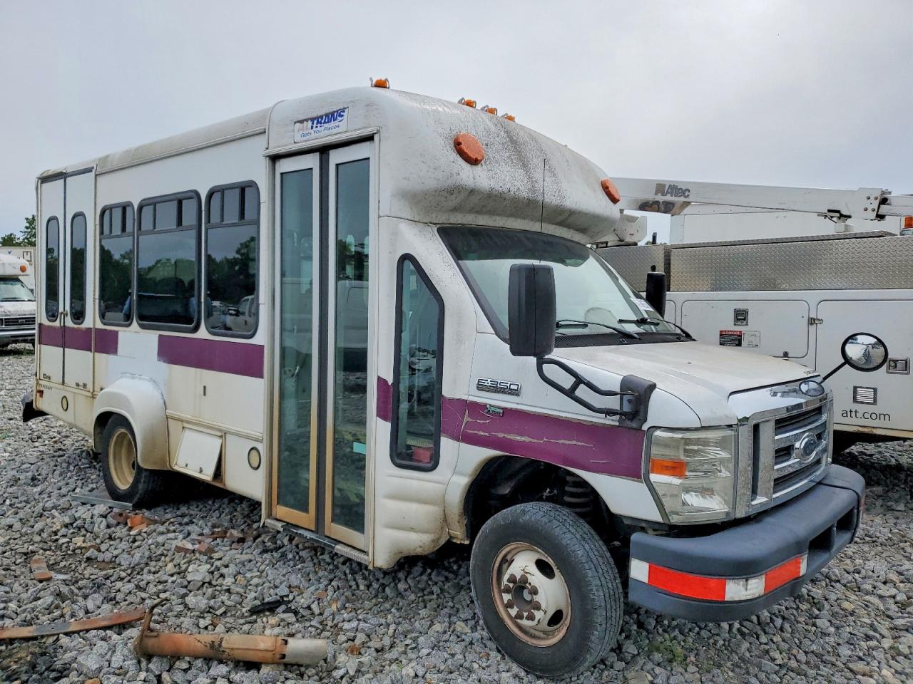 2014 Ford Econoline E350