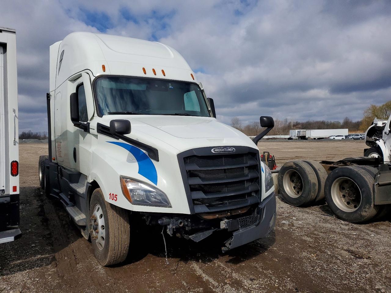 2021 Freightliner Cascadia 126