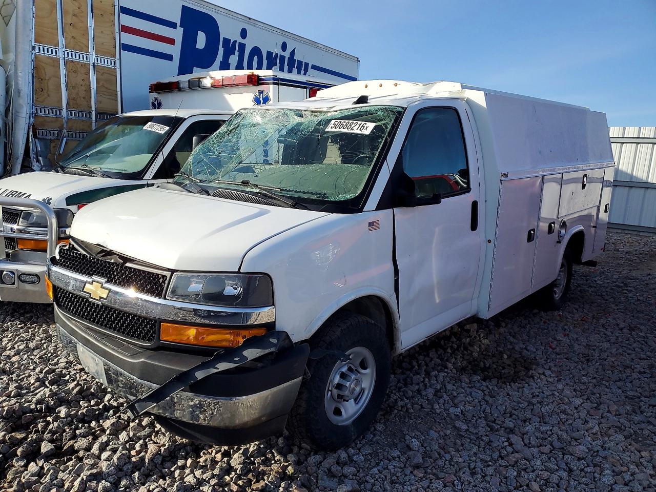 2021 Chevrolet Express 3500