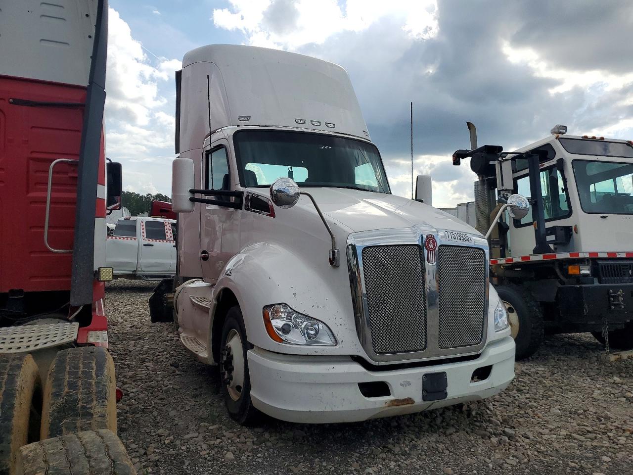 2014 Kenworth T680