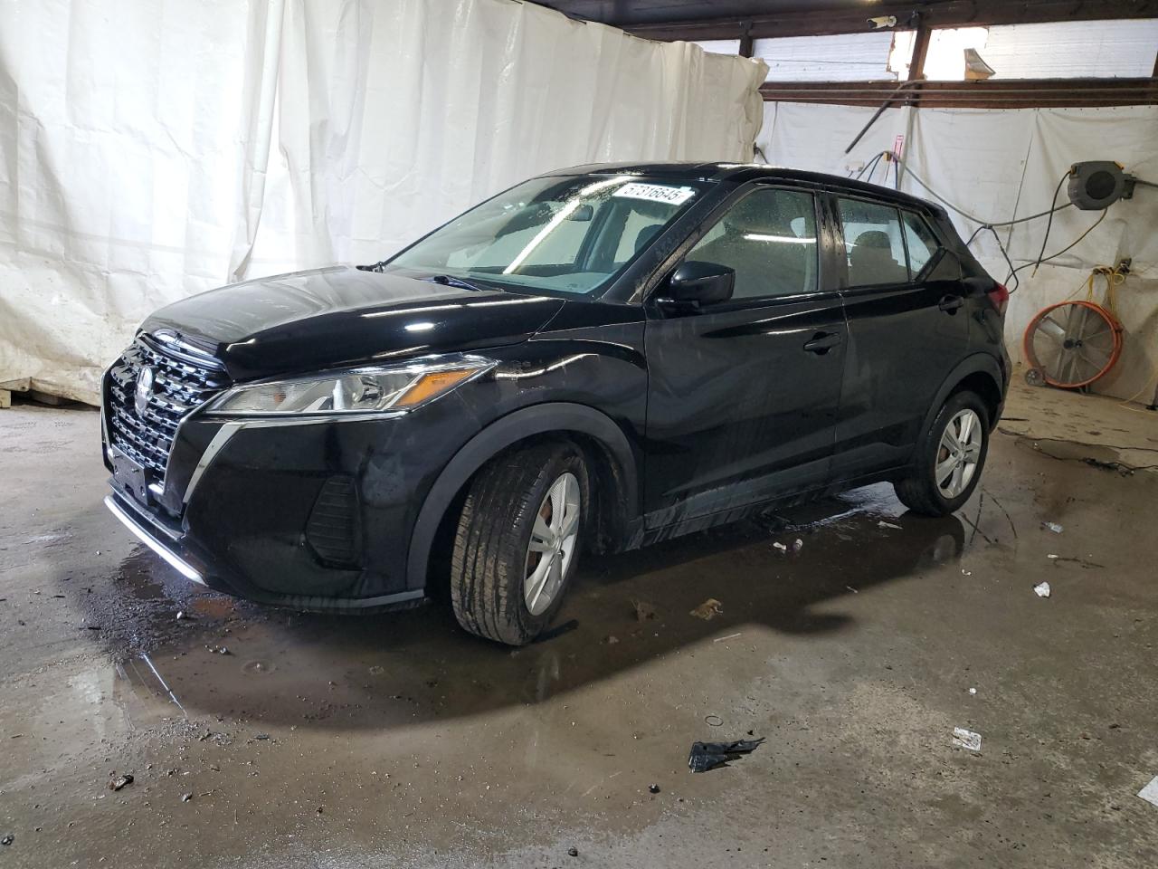 2021 Nissan Kicks s S